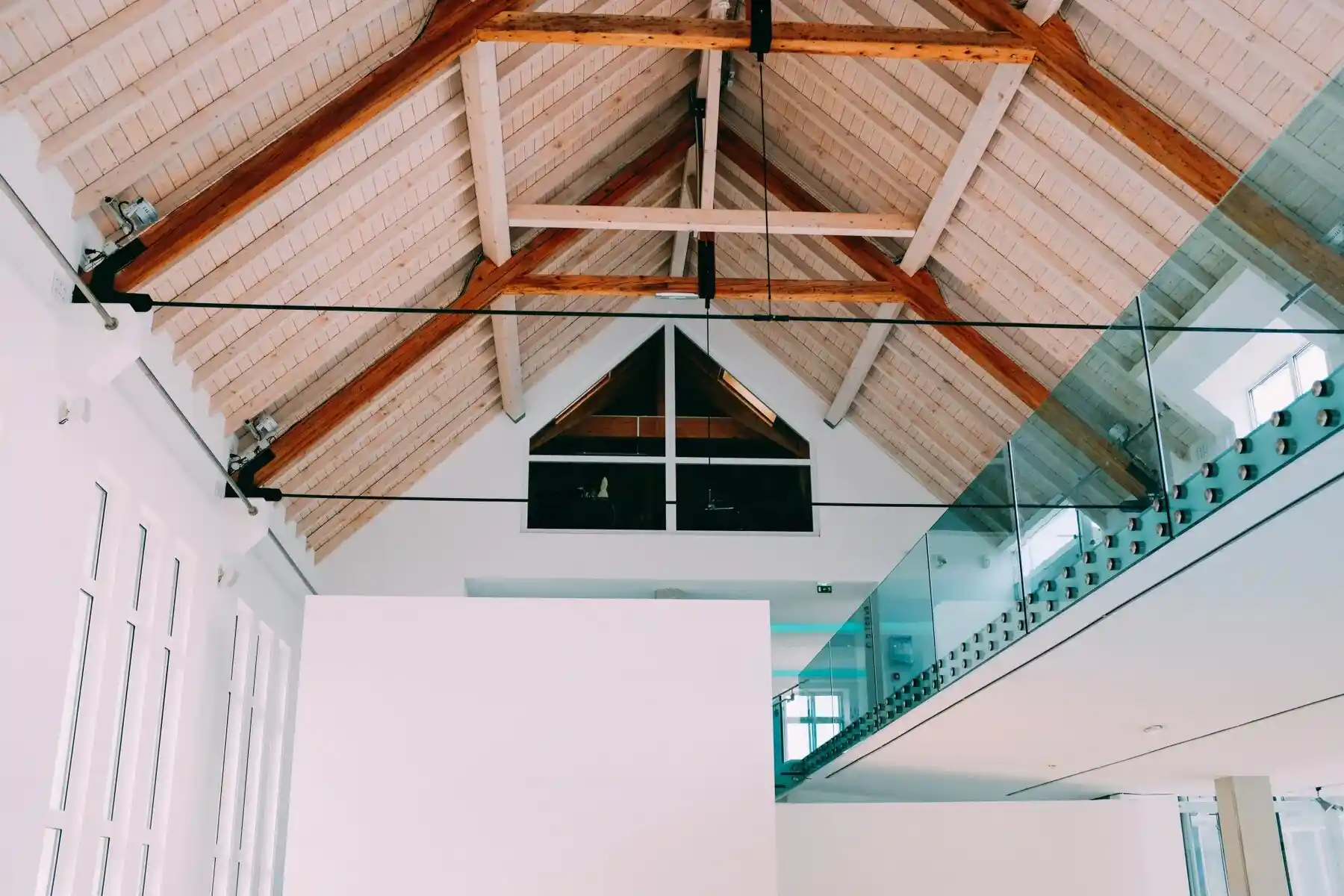 Smart Loft Conversion Ideas: Turn Empty Space into a Cozy Bedroom